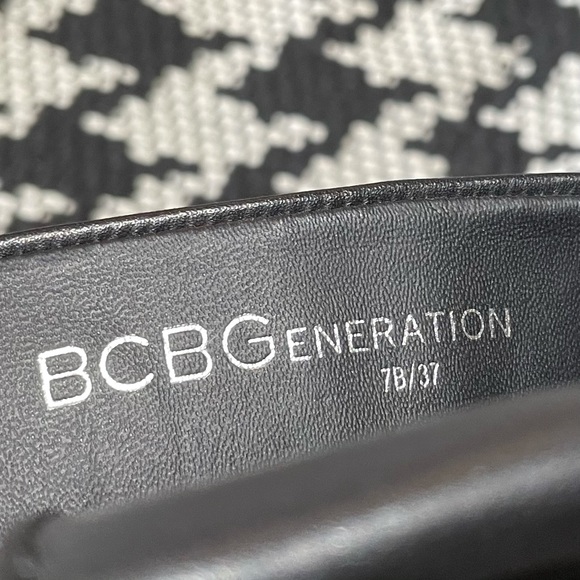 BCBGeneration Black Leather Mid-Calf Boots - Sz 7B - Picture 9 of 10